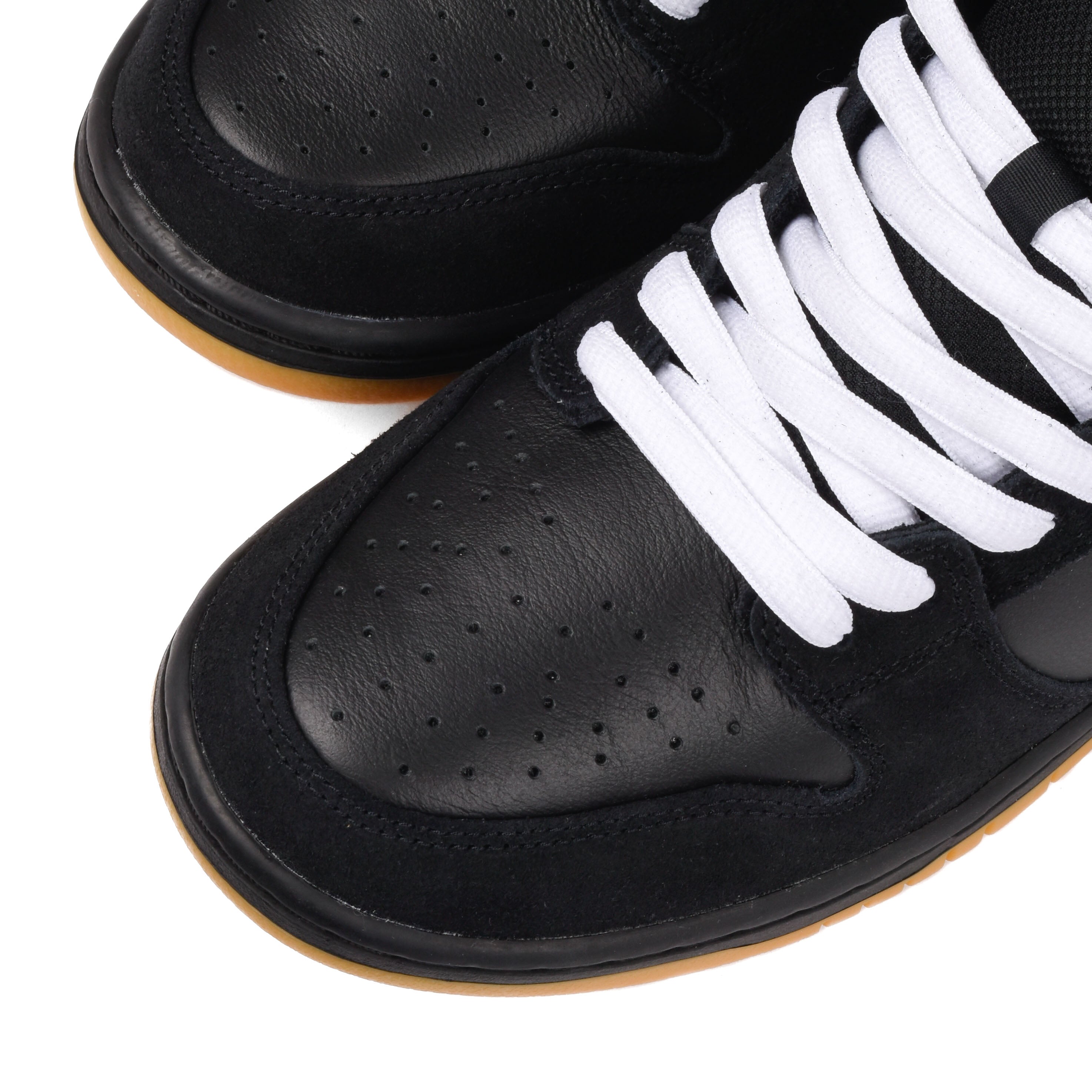 Nike SB - Dunk Low Pro  (Black/White-Black-Gum Light Brown)