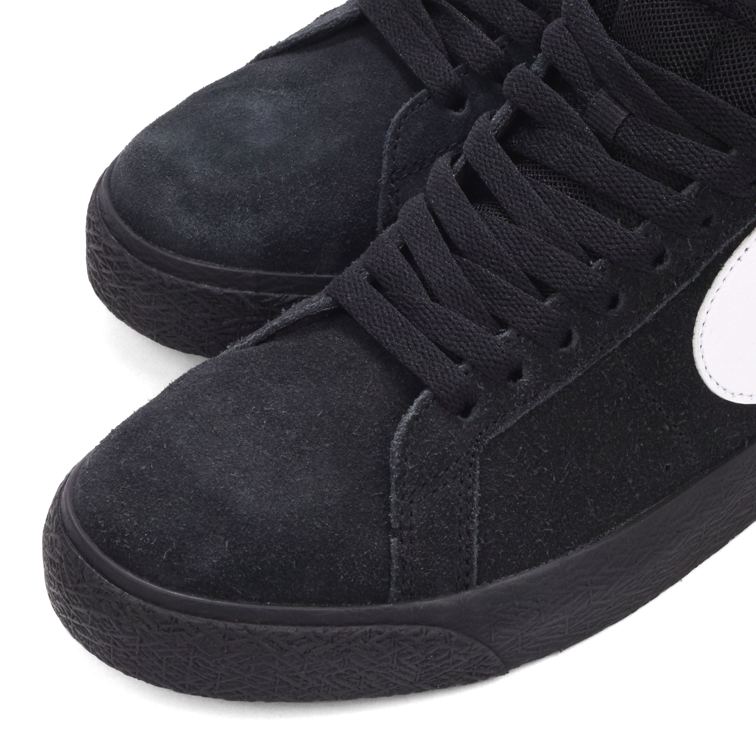 Nike SB - Zoom Blazer Mid (Black/White/Black)