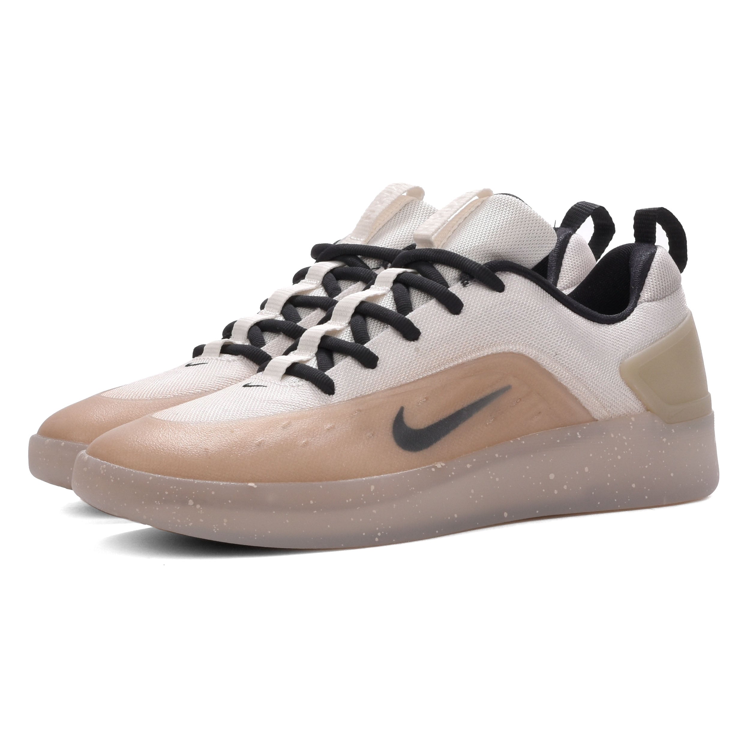 Nike SB - Zoom Nyjah 4 (Desert Khaki/Dark Smoke Grey)