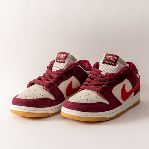 Nike SB - Dunk Low QS (Dark Beetroot/ LT Crimson)