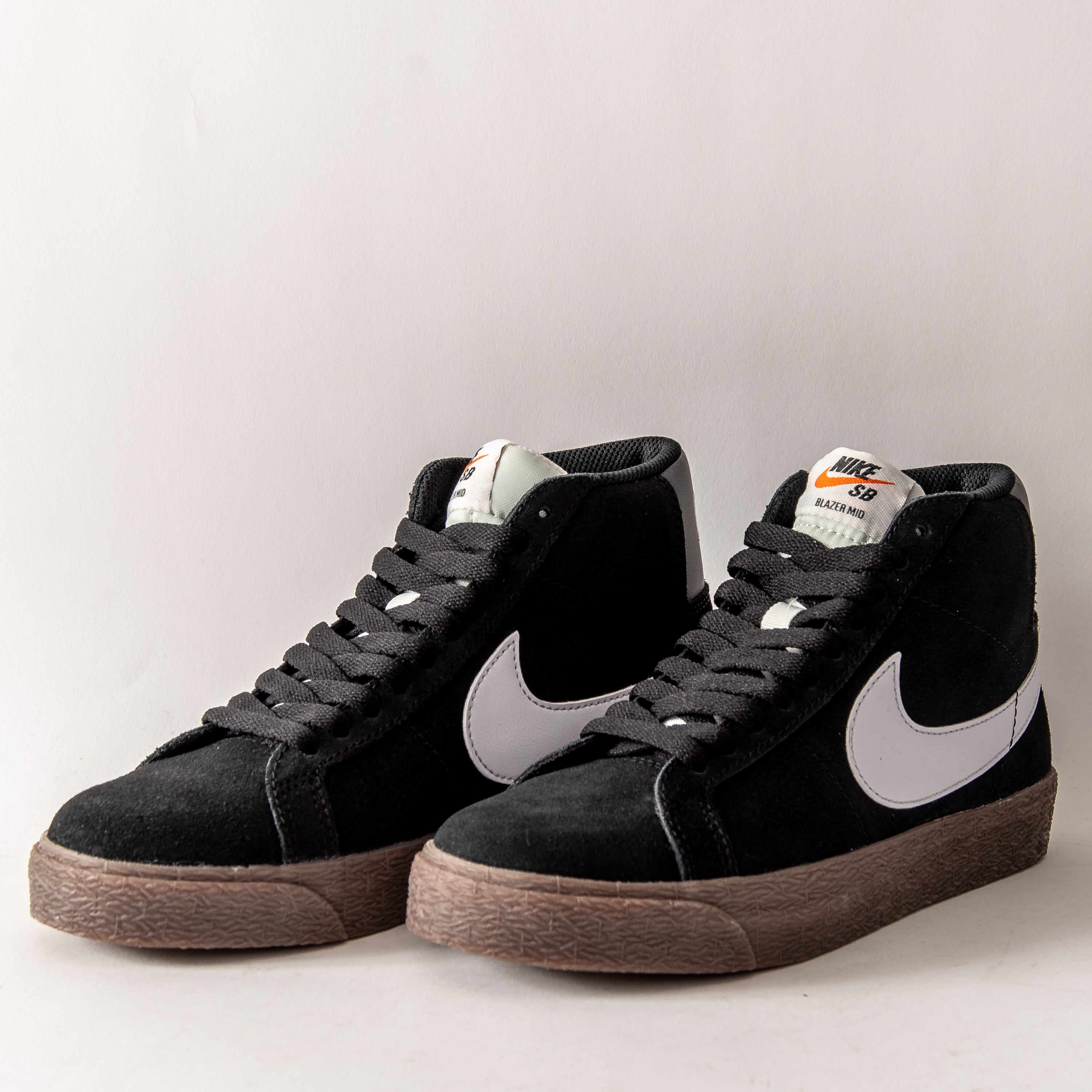 doblado rizo cómo Nike SB - Zoom Blazer Mid (Black/White-Black) SALE* – 303boards.com